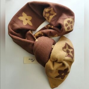 Brown & Tan Scarf by Odiva